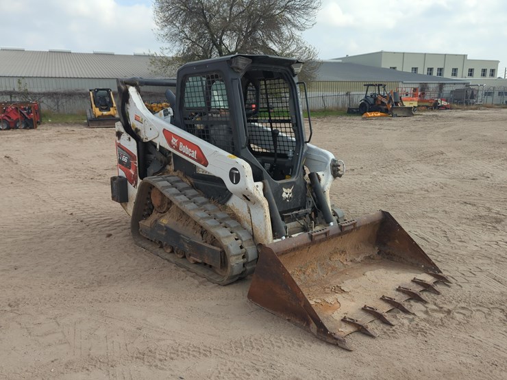 2022-bobcat-t66-image-3