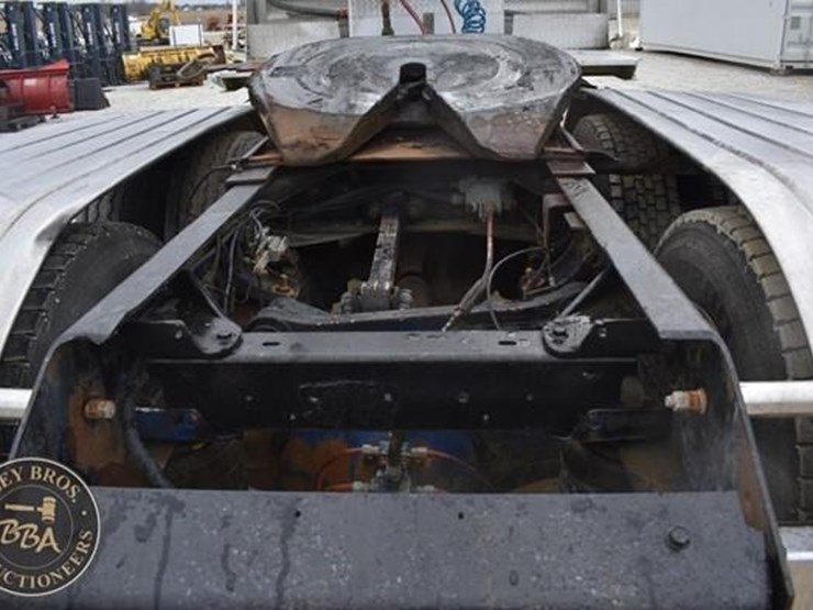 1982-kenworth-w900-image-16