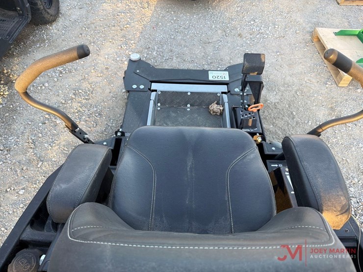 demo-yakta-yxr610-54"-zero-turn-mower-image-6