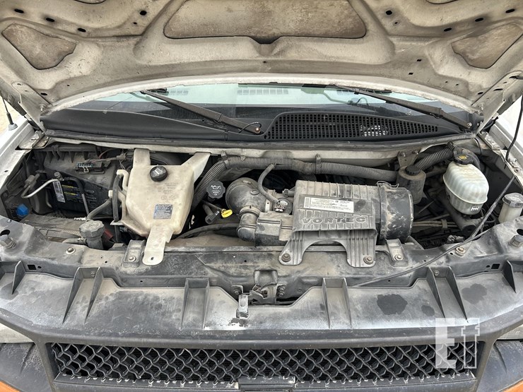 2008-chevrolet-express-3500-image-16