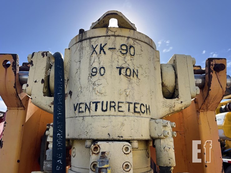 2008-caterpillar-c4.4-image-4