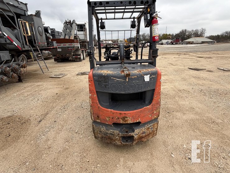 toyota-8fgcu30-image-6