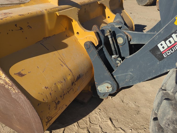 2023-deere-644p-image-7