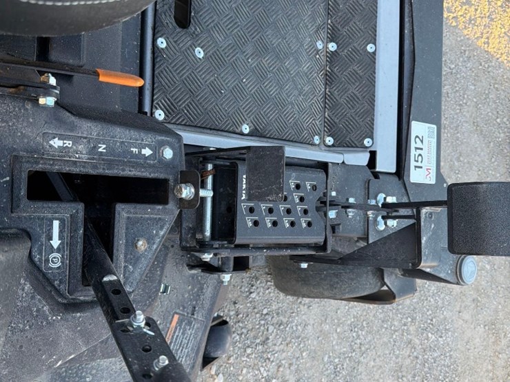 new/unused-yakta-yxr410-54"-zero-turn-mower-image-9