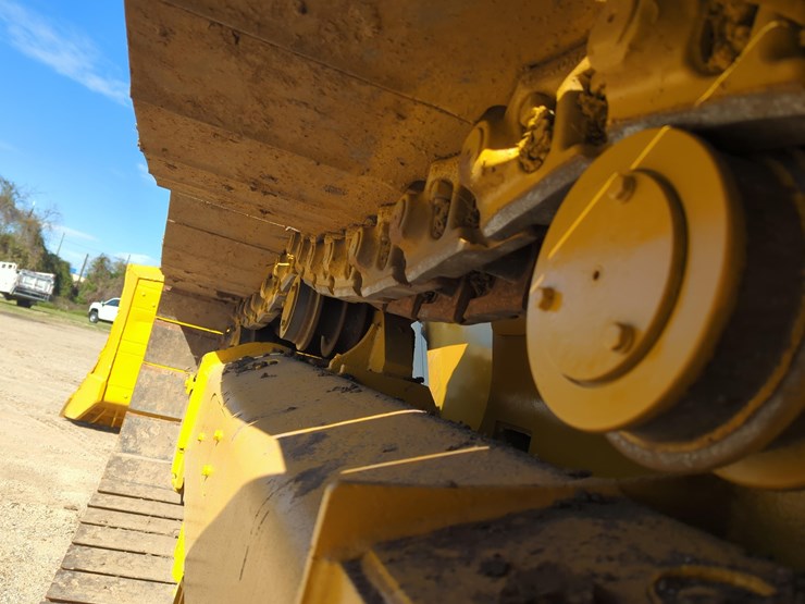 2018-deere-850k-lgp-image-7