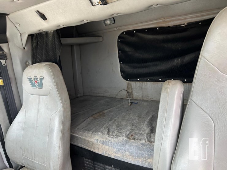 2014-western-star-4900-image-7