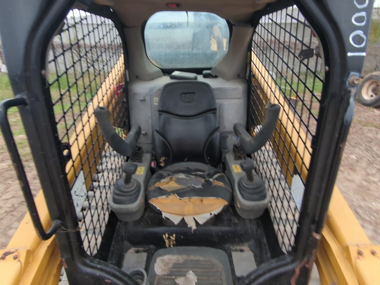 2018-caterpillar-299d2-image-9