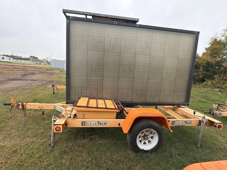 solar-tech-silent-messenger-message-board-arrow/message-board-vn:4gm2m151691410095-image-1