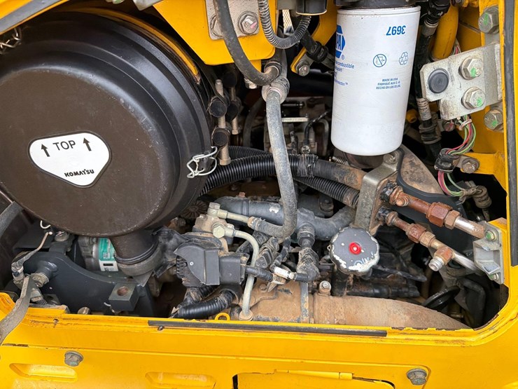 2022-komatsu-d51pxi-24-image-16