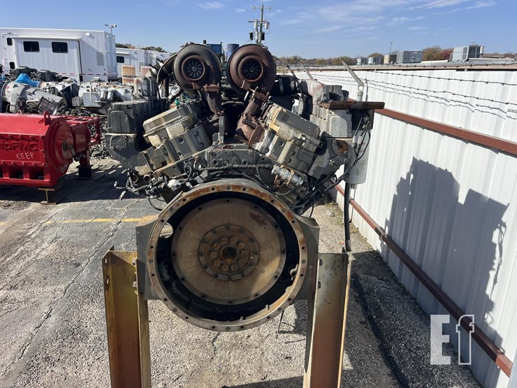 2004-cummins-qst30-image-6