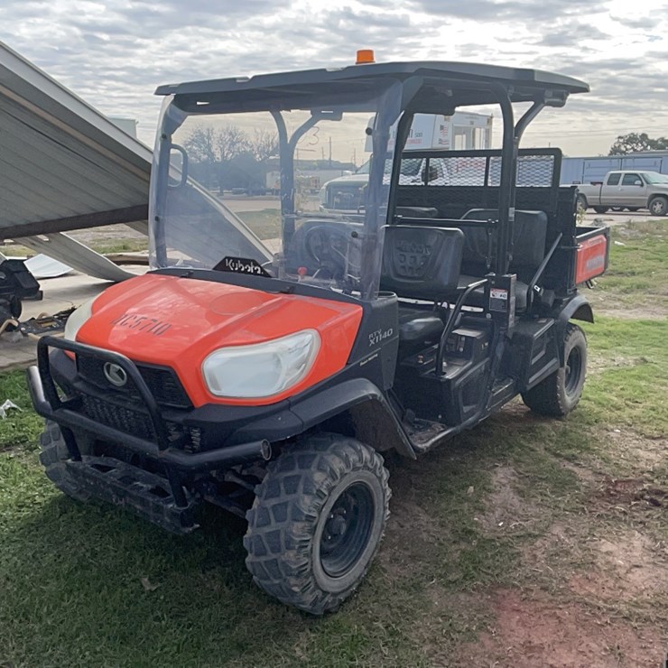 2019 KUBOTA RTVX1140