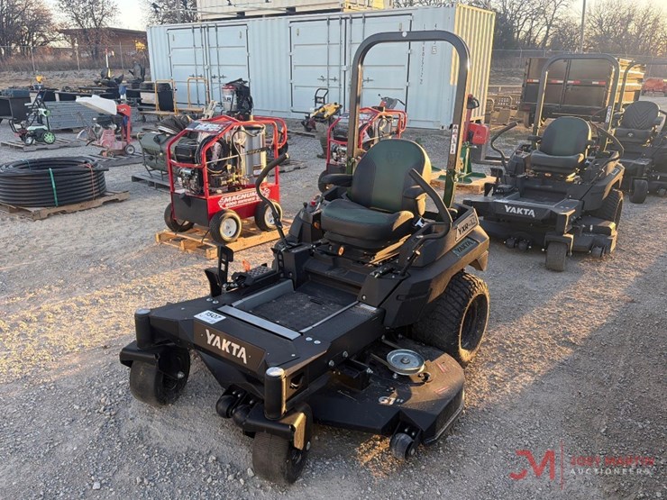 new/unused-yakta-yxr410-61"-zero-turn-mower-image-4