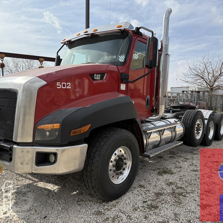 2012 CATERPILLAR CT660S