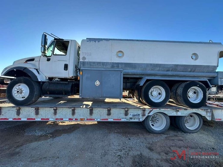 international-9-image-1