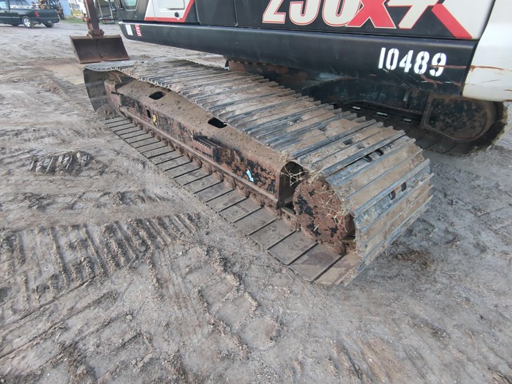 2023-link-belt-250-x4-image-15