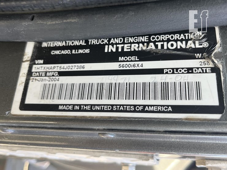 2004-international-paystar-5600-image-19