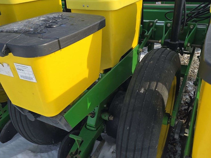 john-deere-1770-image-26