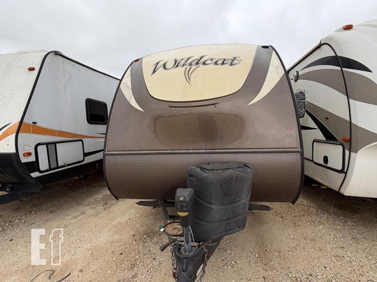 2018-forest-river-wildcat-282kbd-image-2