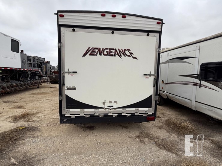 2015-2015-vengeance-bumper-pull-camper-20891-image-5