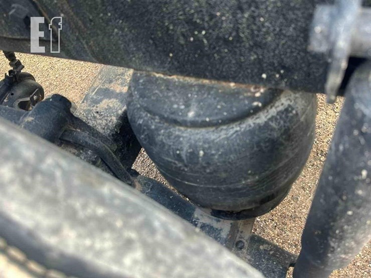 2006-kenworth-w900-image-9