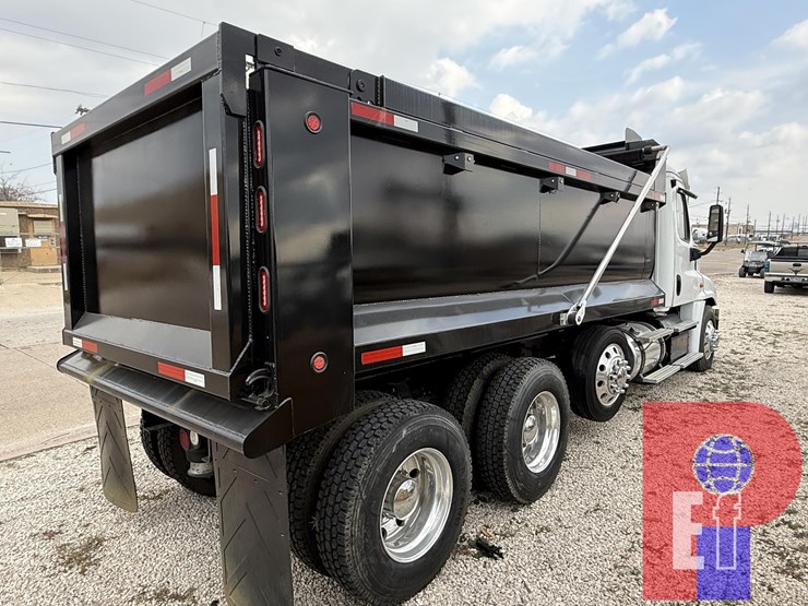 2018-freightliner-cascadia-125-image-6