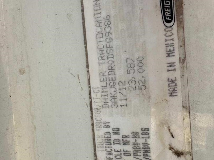 2013-freightliner-cascadia-125-image-10