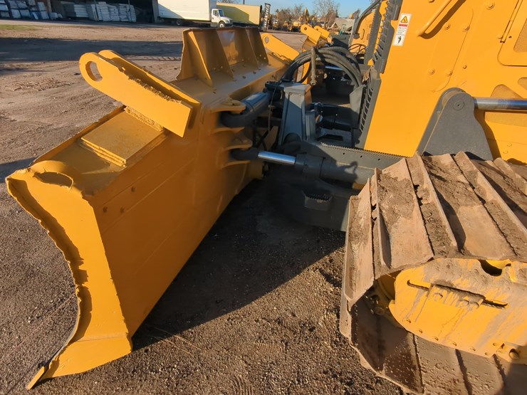 2020-deere-750l-lgp-image-6