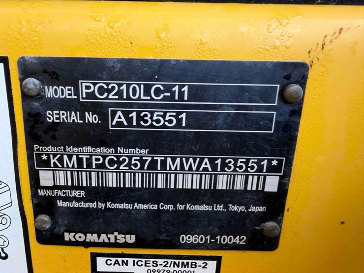 2021-komatsu-pc210-lc-11-image-14