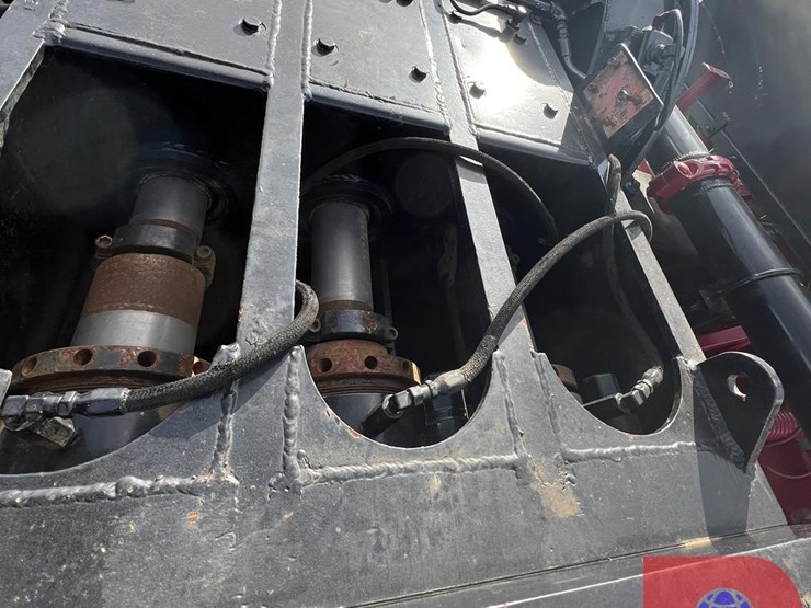 2006-kenworth-w900-image-18