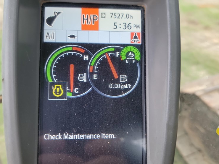 2016-deere-350g-lc-image-14