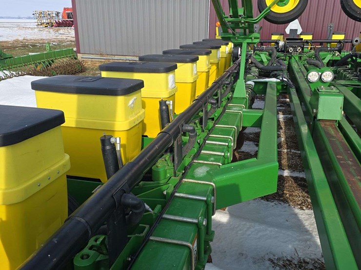 john-deere-1770-image-19