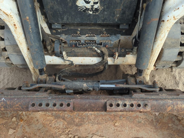 2022-bobcat-t66-image-10