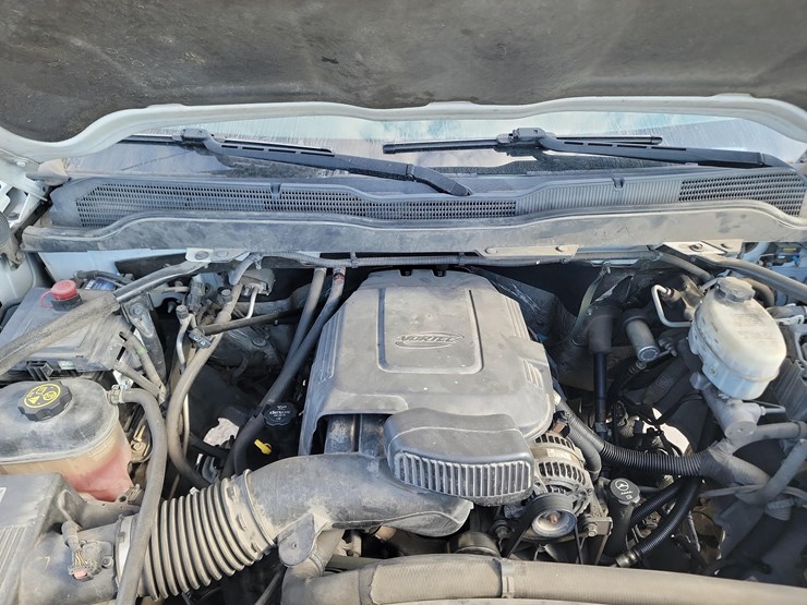 2019-chevrolet-3500-image-9