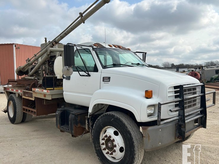 2000-gmc-topkick-c7500-image-3