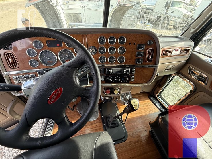 2006-peterbilt-379-image-15