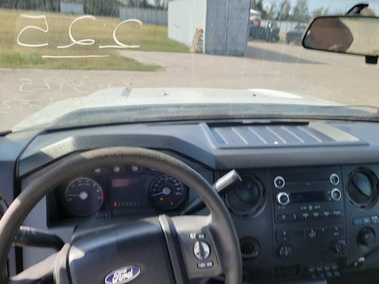 2016-ford-f350-image-11