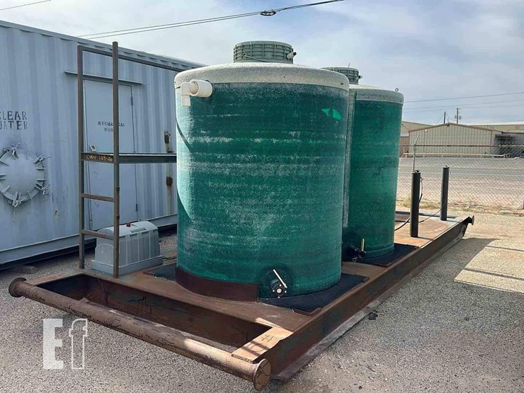 skidded-waste-water-fiberglass-tanks-image-1