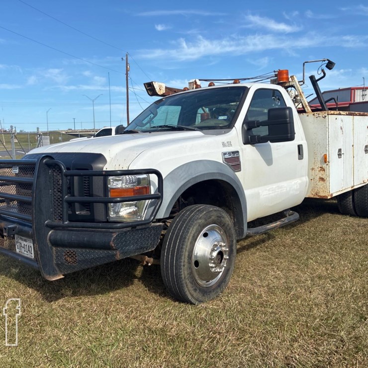 2008 FORD F550