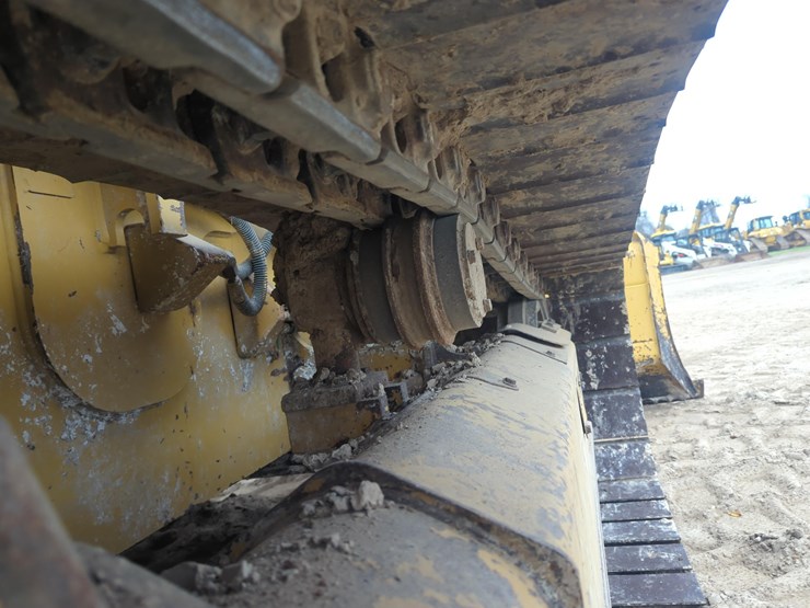 2019-caterpillar-d3k2-lgp-image-13