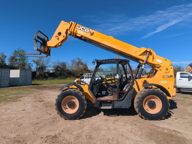 2016-jcb-507-42-image-1