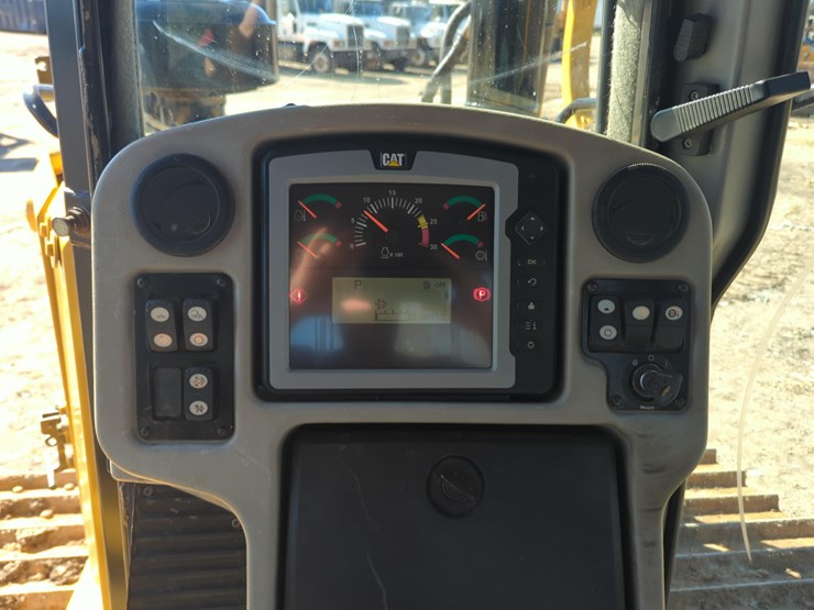 caterpillar-d6t-lgp-image-18