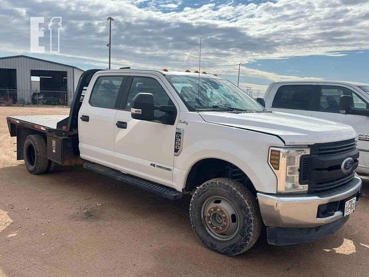 2018-ford-f350-image-2