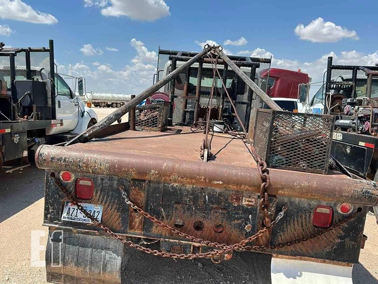 2011-international-durastar-4400-image-3