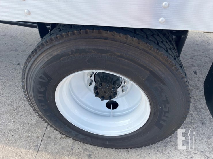 2019-international-durastar-4300-image-14