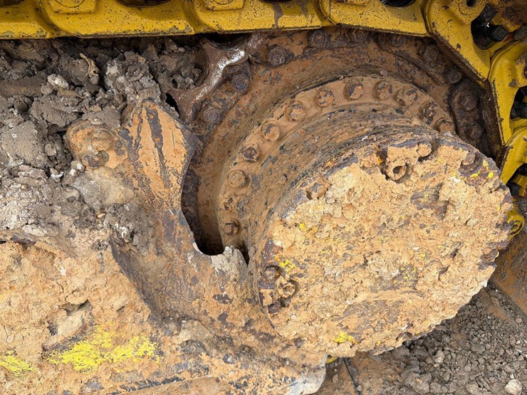 2021-komatsu-d51pxi-24-image-9