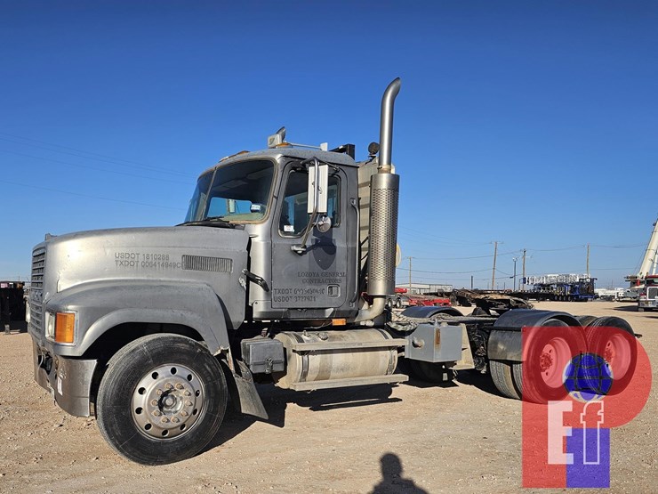 2006-mack-chn613-image-2