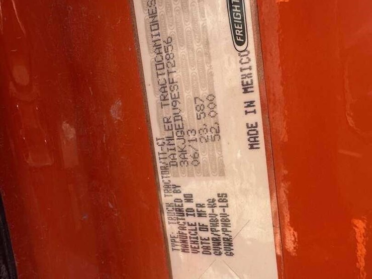 2014-freightliner-cascadia-125-image-7