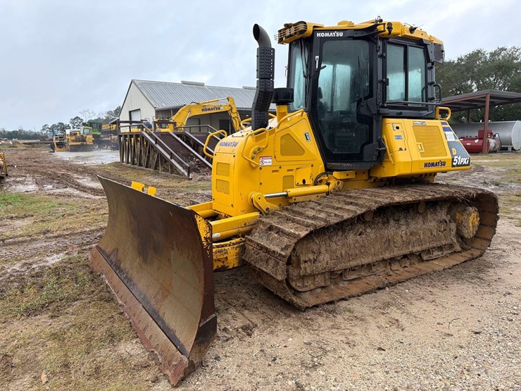 2022-komatsu-d51pxi-24-image-2