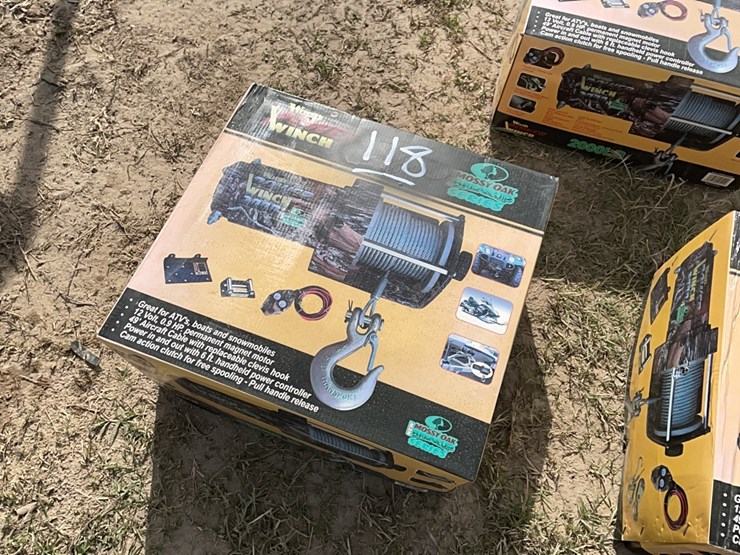 new-2000#-atv-wood-power-winch---atv-winch---camo-new-support-equipment-image-1