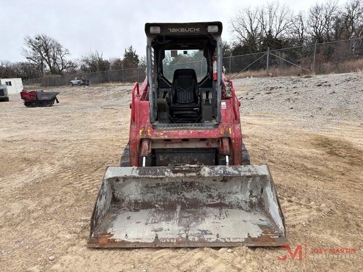 takeuchi-tl8-image-8